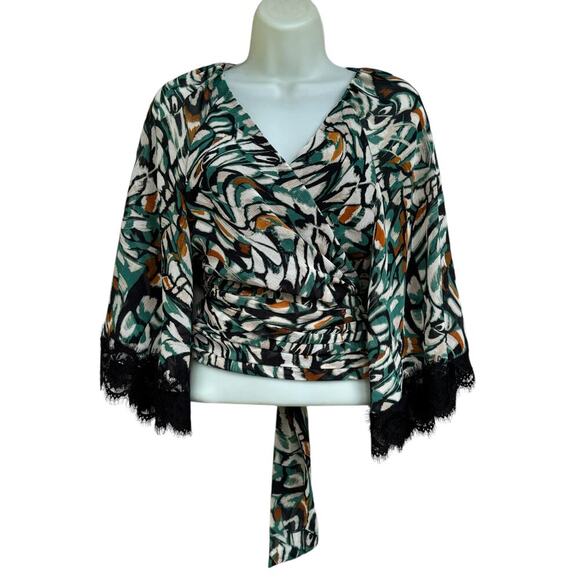 NWT Anthropologie Flutter-Sleeve Wrap Top Size Small Back-Tie Lace V-Neck - Picture 3 of 10